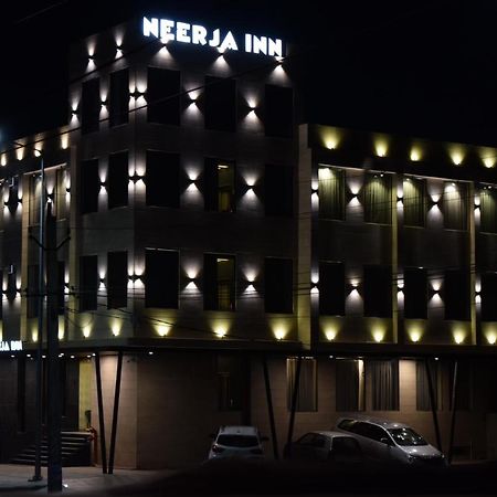 Hotel Neerja Inn Джапур Экстерьер фото